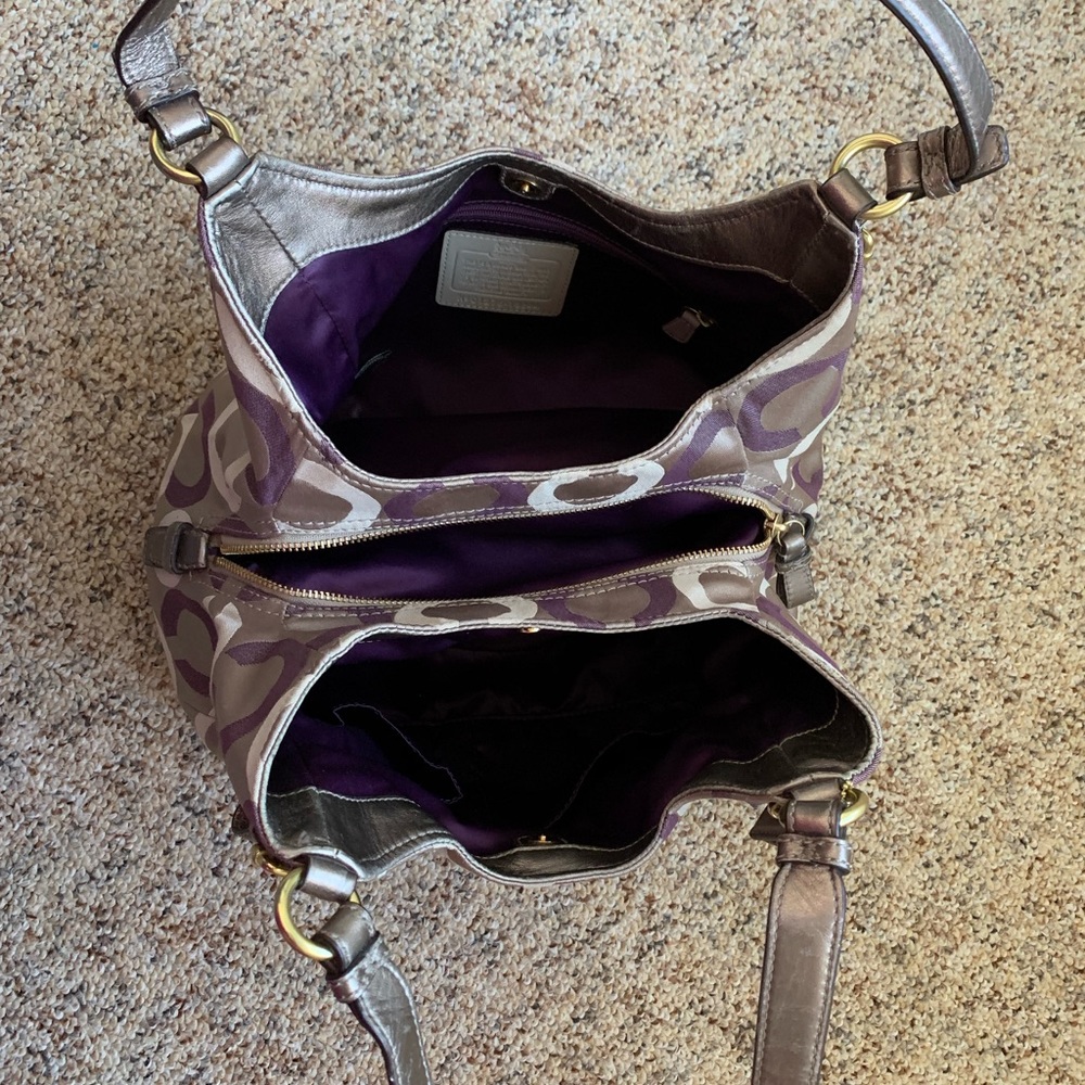 Coach Purse - Picture 2 of 6